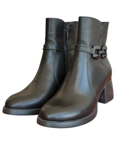 Δερμάτινο Γυναικείo Μποτάκι - N641