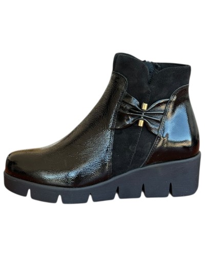 Δερμάτινο Γυναικείo Μποτάκι - N648