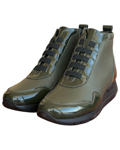 Δερμάτινο Γυναικείo Μποτάκι - N652