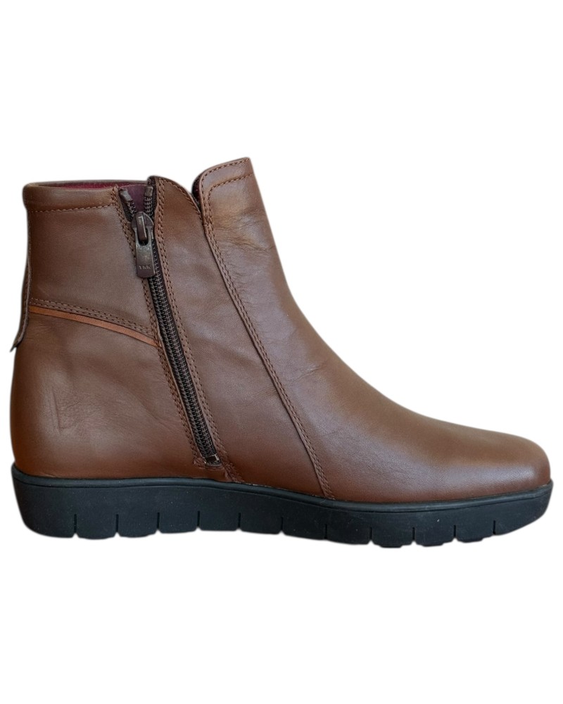 Δερμάτινο Γυναικείo Μποτάκι - N656