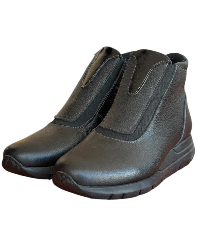 Δερμάτινο Γυναικείo Μποτάκι - N690