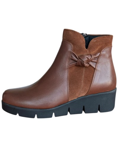 Δερμάτινο Γυναικείo Μποτάκι - N774