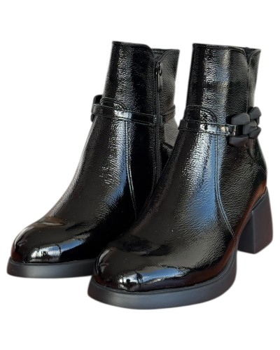 Δερμάτινο Γυναικείo Μποτάκι - N882