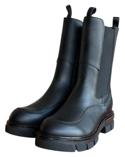 Δερμάτινο Γυναικείo Μποτάκι - W37