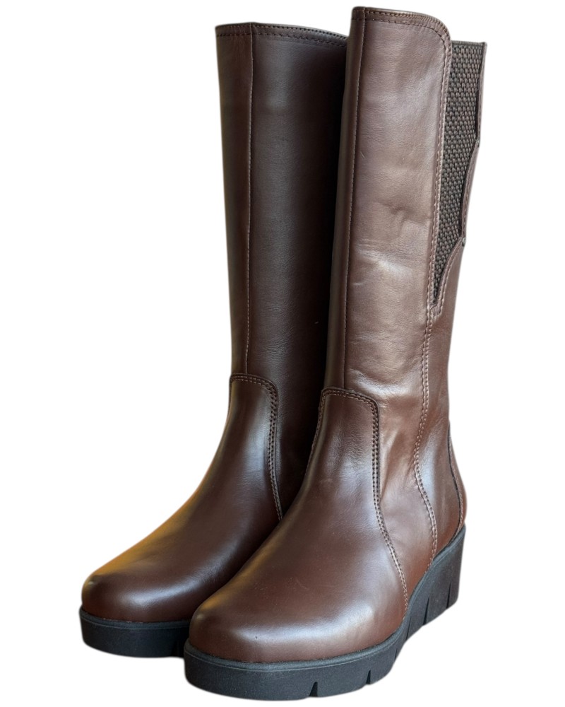 Δερμάτινη Γυναικεία Mπότα - W57