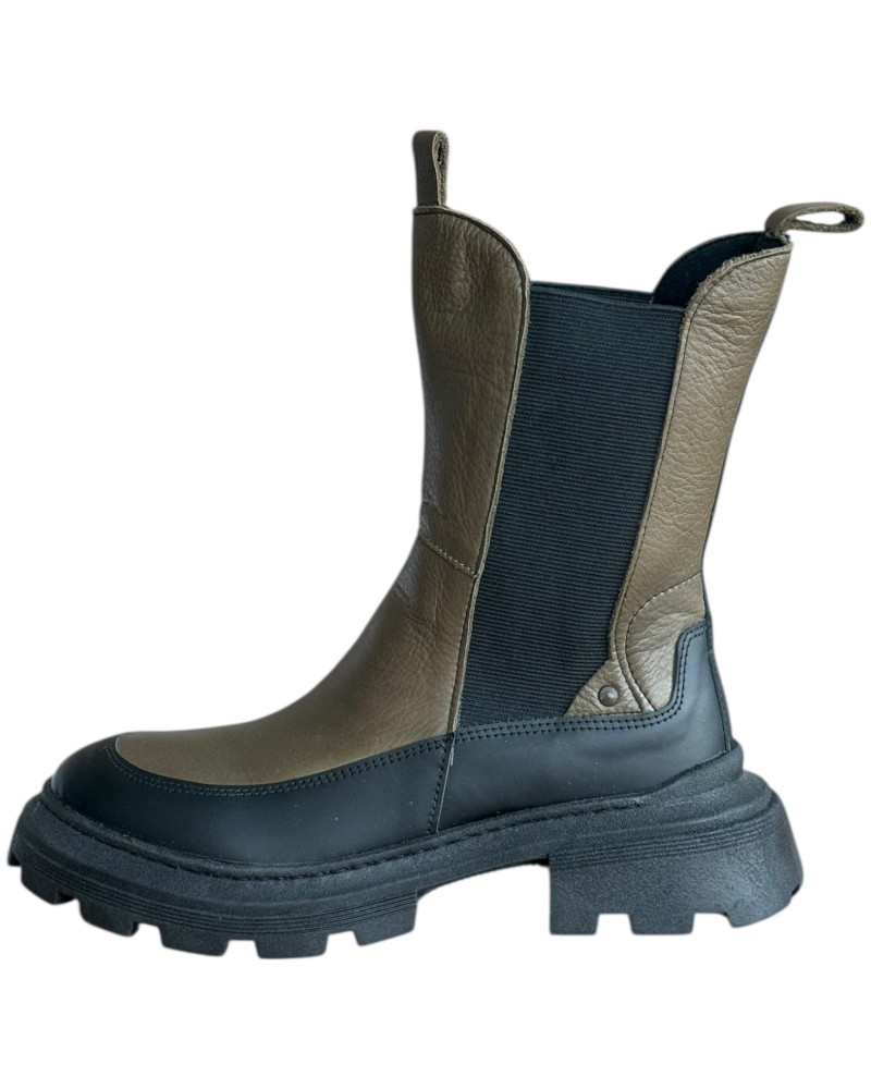 Δερμάτινο Γυναικείo Μποτάκι - W70