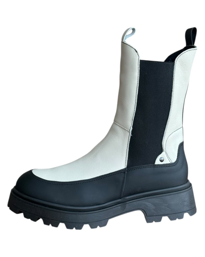 Δερμάτινο Γυναικείo Μποτάκι - W84