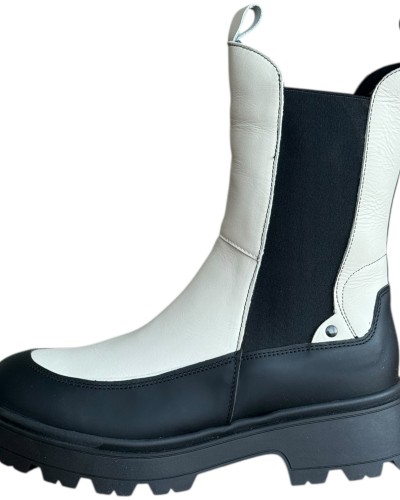 Δερμάτινο Γυναικείo Μποτάκι - W88