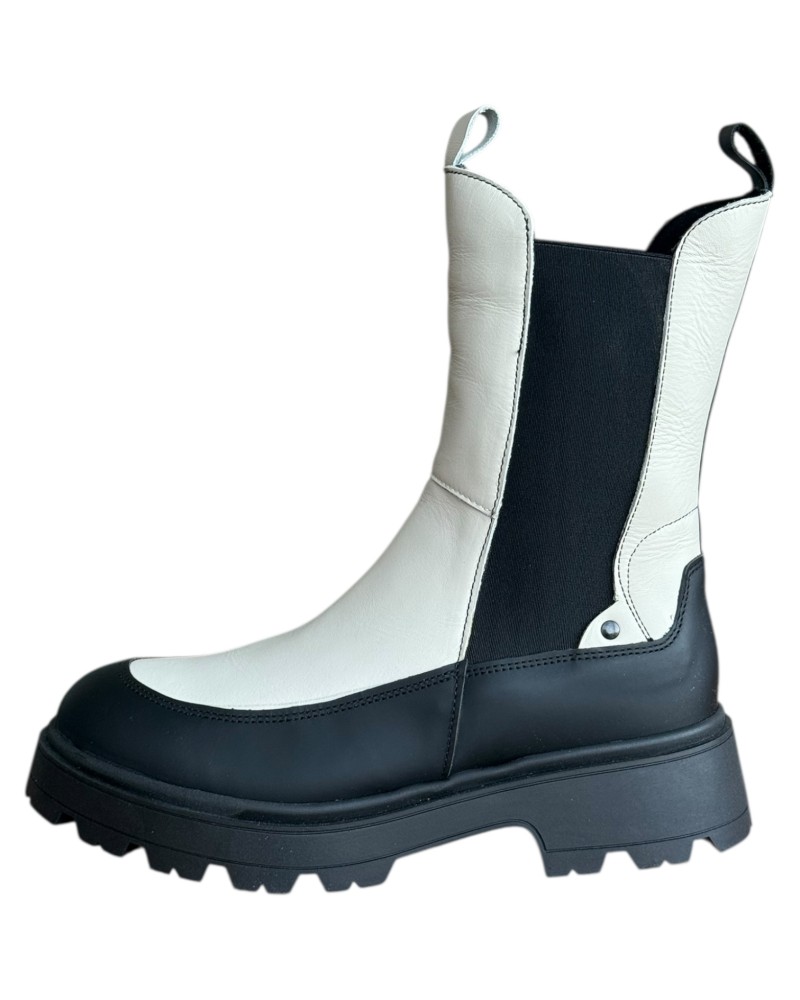 Δερμάτινο Γυναικείo Μποτάκι - W88