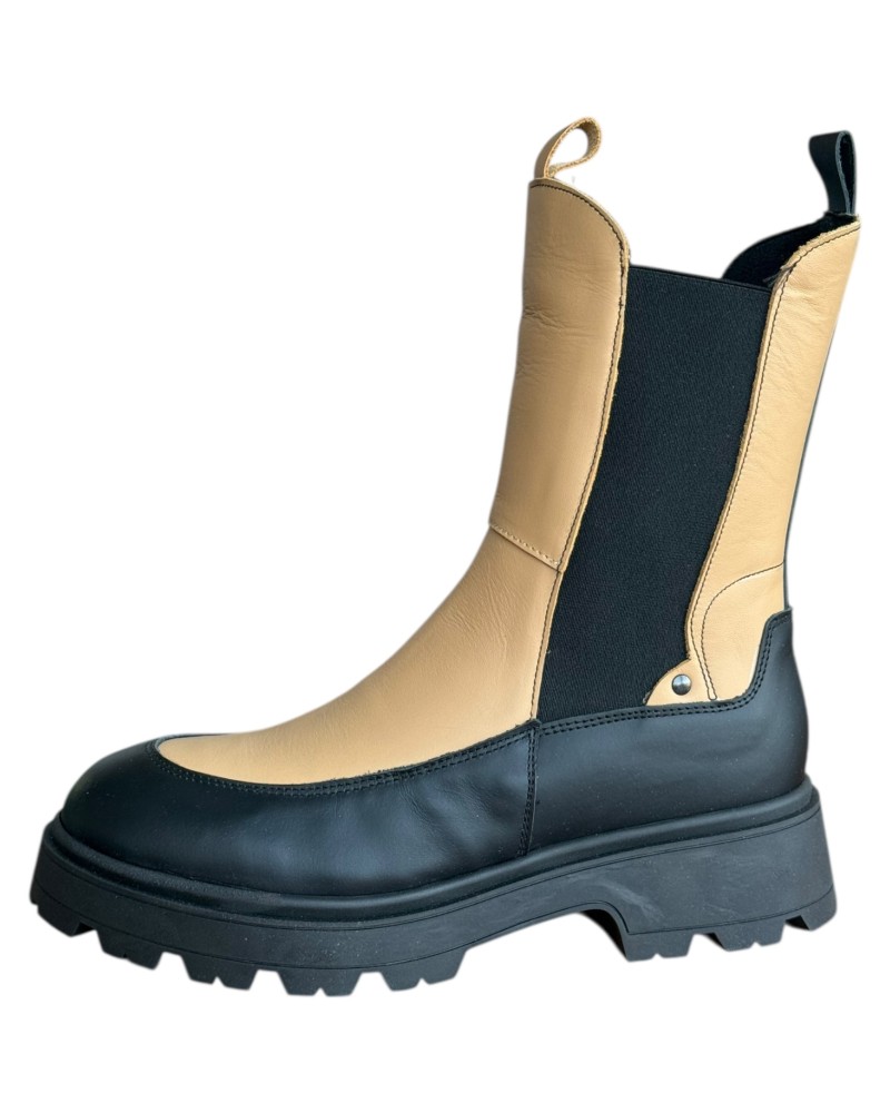 Δερμάτινο Γυναικείo Μποτάκι - W91