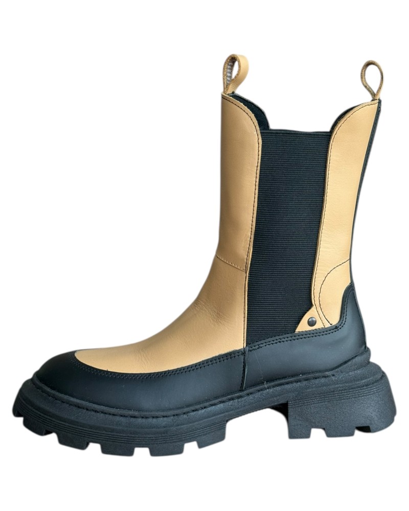 Δερμάτινο Γυναικείo Μποτάκι - W93