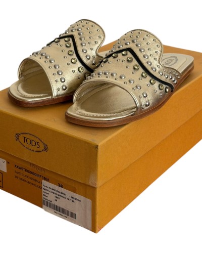 Δερμάτινη Γυναικεία Παντόφλα - A18